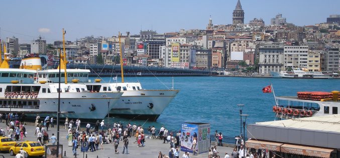 Eminönü Square